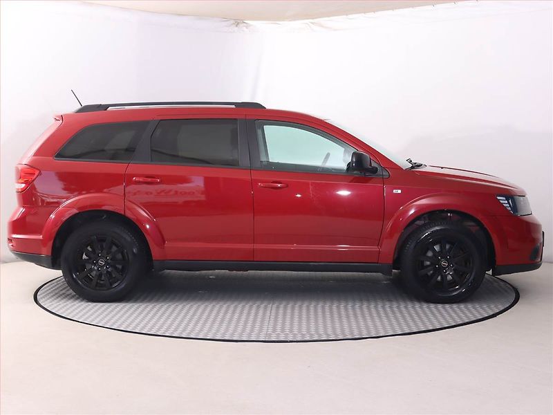Fiat Freemont (2016) 2.0 MultiJet, 4X4, Automat - fotka 6 z 19