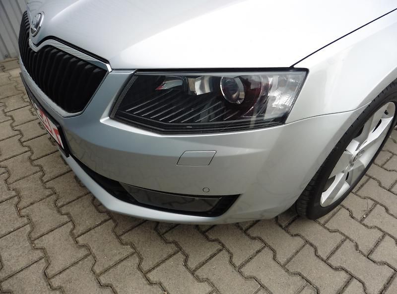 Škoda Octavia III Combi 1,4 TSi Style - fotka 14 z 14