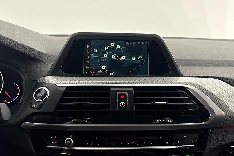 BMW X3 2.0i - fotka 10 z 26