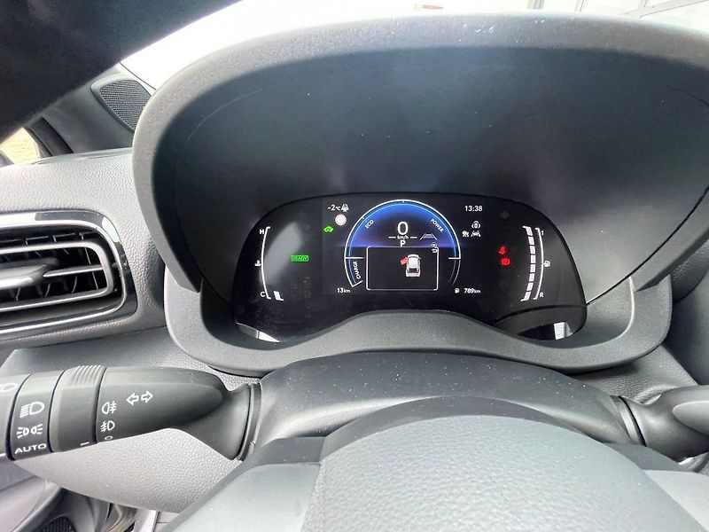 Toyota Yaris Cross 1.5 Hybrid 116HP FWD Style - fotka 18 z 29