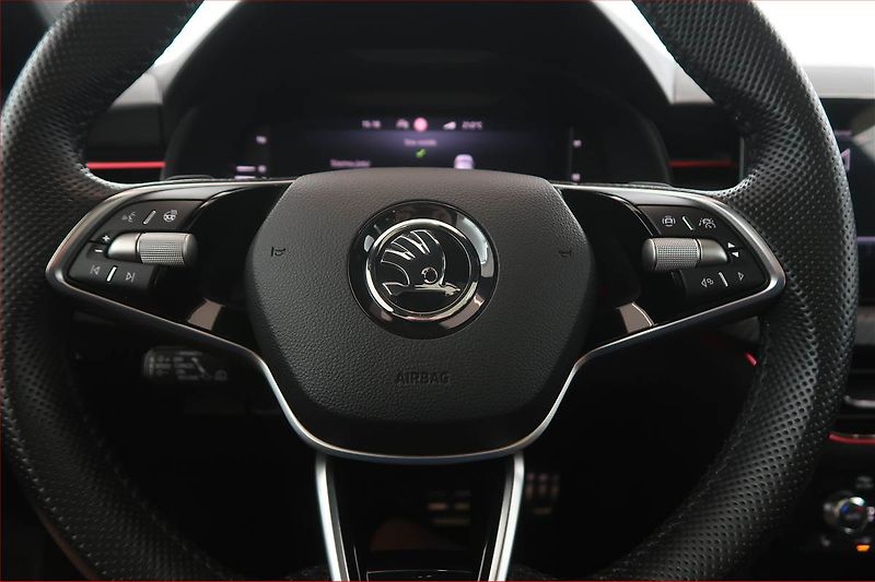 Škoda Kamiq (2024) Monte Carlo 1.5 TSI - fotka 17 z 21