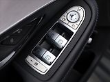 Mercedes-Benz Třídy C 2,0 300de 143kW AMG Night LED - náhled 16