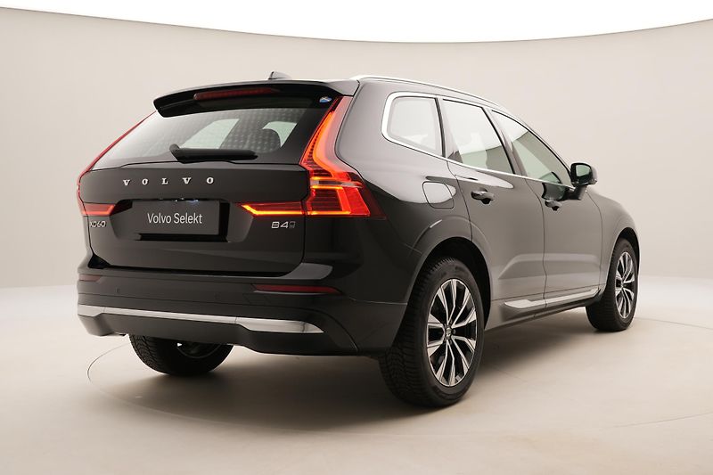 Volvo XC60 B4 AWD BRIGHT PLUS AUT  - fotka 13 z 48