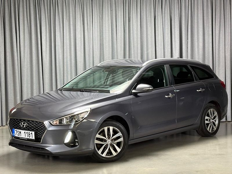 Hyundai i30 (2018) 1.6 CRDi Automat - fotka 1 z 13