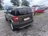 Škoda Yeti 2.0TDI 4X4 103KW,KRÁSNÝ,140TKM - náhled 4