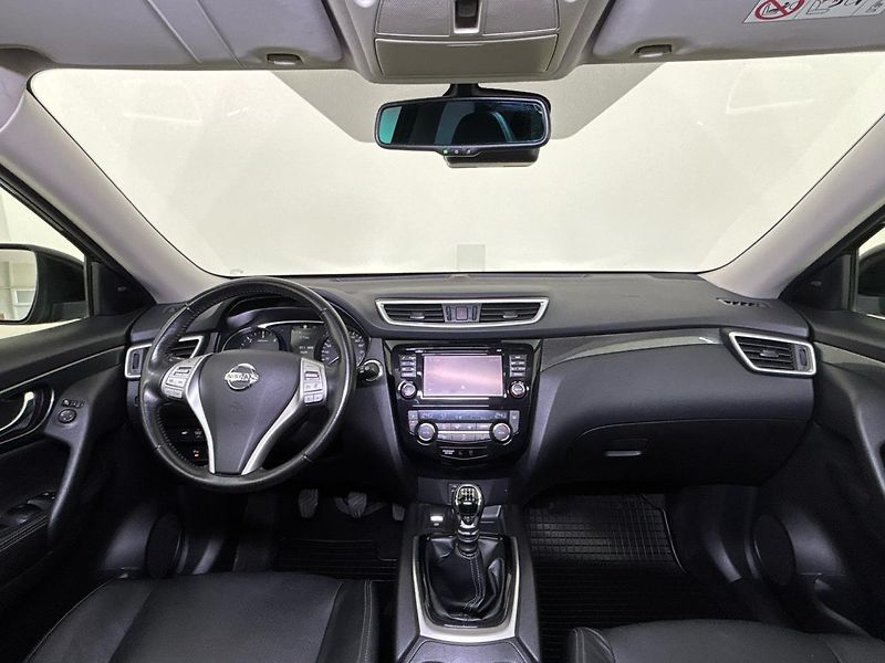 Nissan X-Trail Tekna - fotka 5 z 31