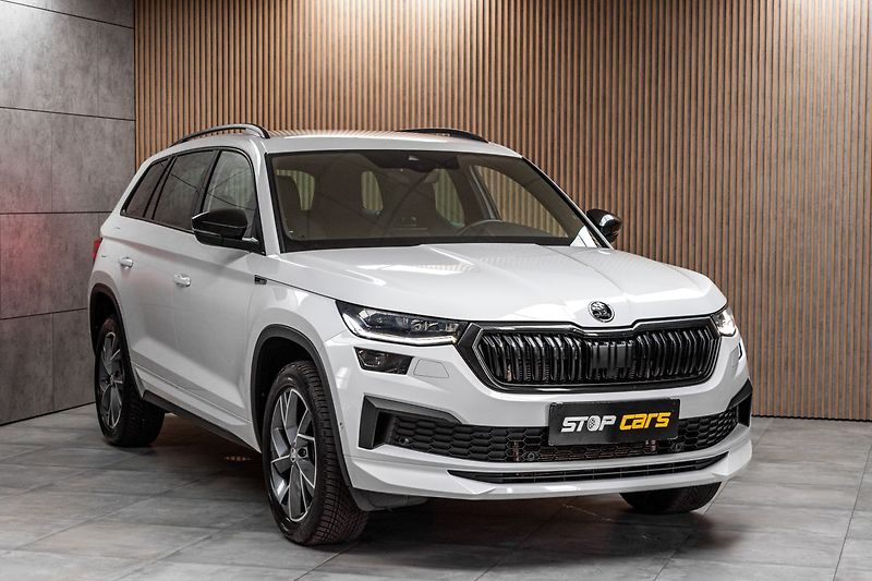 Škoda Kodiaq 2.0 TDI SPORTLINE*TAŽNÉ*ČR 1.M - fotka 3 z 49