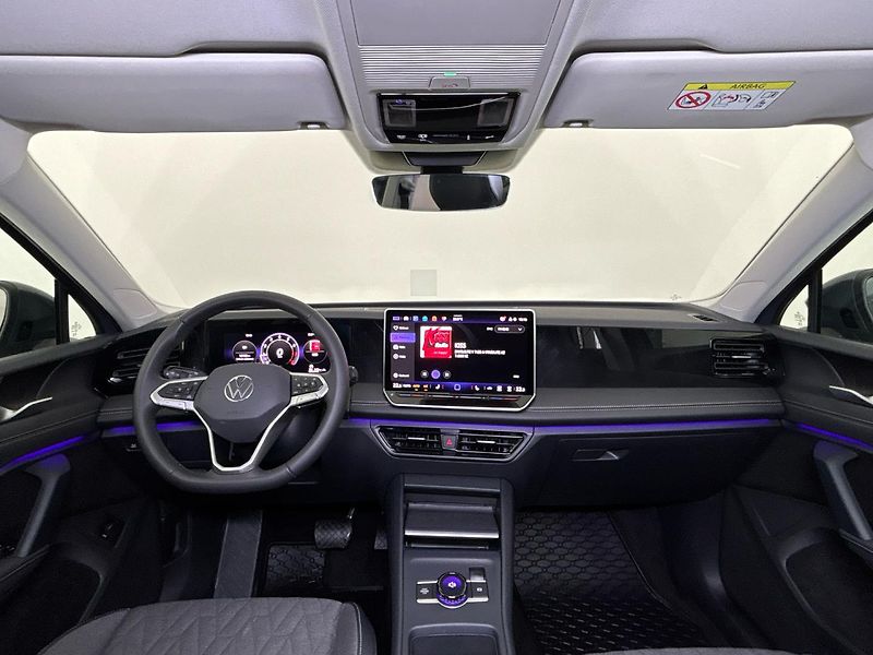 Volkswagen Tiguan People DSG - fotka 5 z 31