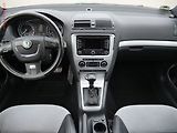Škoda Octavia (2011) 2.0 TDi, RS, DSG, bixen - náhled 8