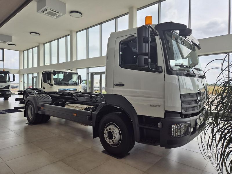 Mercedes-Benz Atego 1627 KONTEJNER 10T - fotka 10 z 27