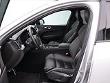Volvo XC60 2.0 B4 145kW R-Design CZ Aut. - náhled 12