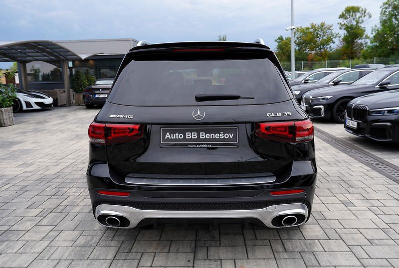 Mercedes-Benz GLB 35 AMG 4Matic/310 PS/ČR - fotka 5 z 49