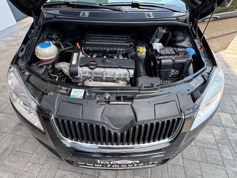 Škoda Roomster (2009) 1.4 16V - fotka 40 z 42