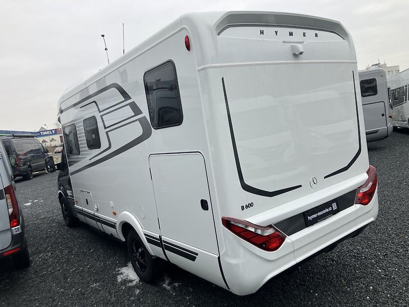 Hymer (2025) MCT600 el. postel Premium MY26 - fotka 4 z 19