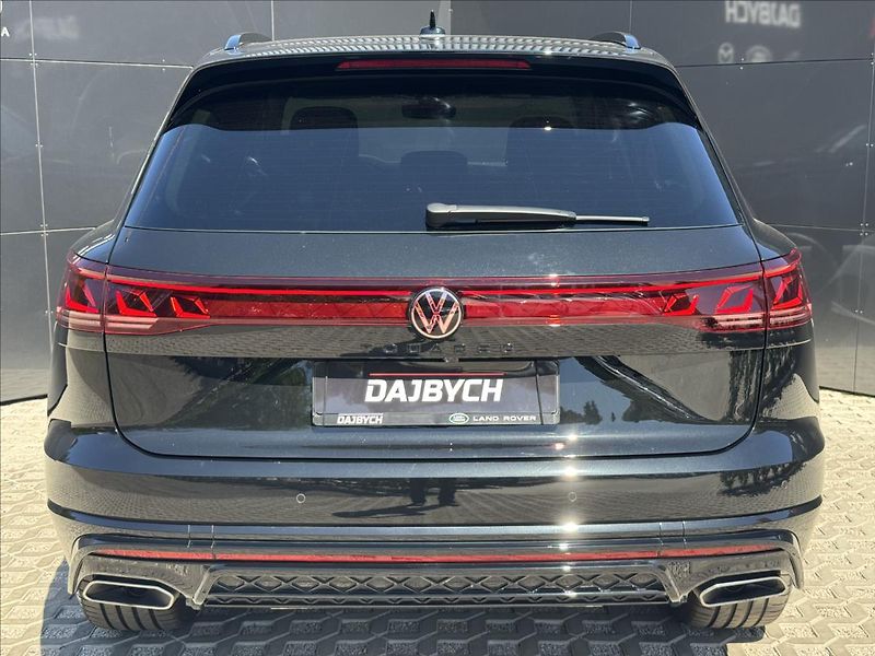 Volkswagen Touareg 3,0 TSI V6 R-Line 4MOT ZÁRUKA - fotka 8 z 37