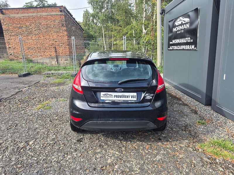 Ford Fiesta 1.2i 44kW, klima - fotka 6 z 22
