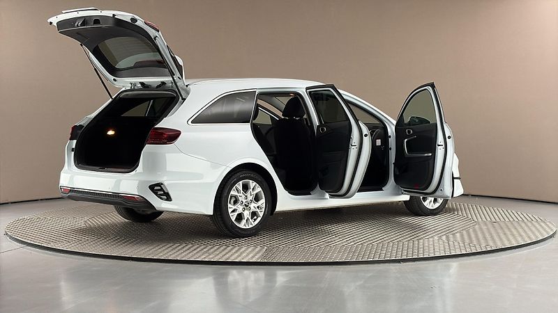 Kia Ceed 1.6 CRDI Top - fotka 6 z 27