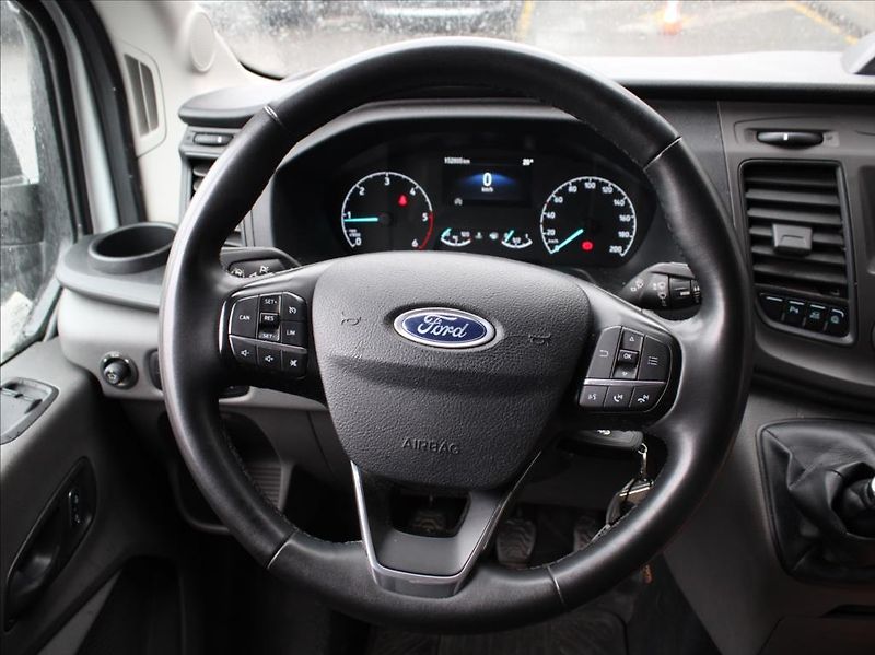Ford Transit 2,0 TDCi L3H2 153tkm.ČR 2023 - fotka 6 z 17