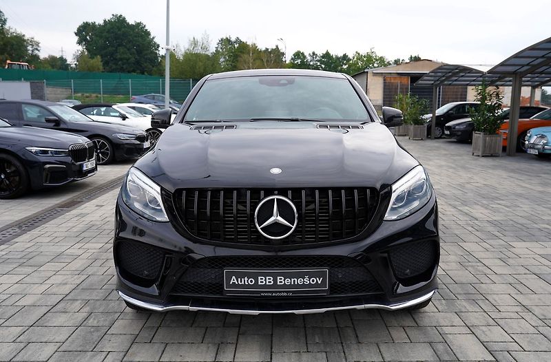 Mercedes-Benz GLE 350d 4Matic AMG/260PS/ČR - fotka 1 z 43