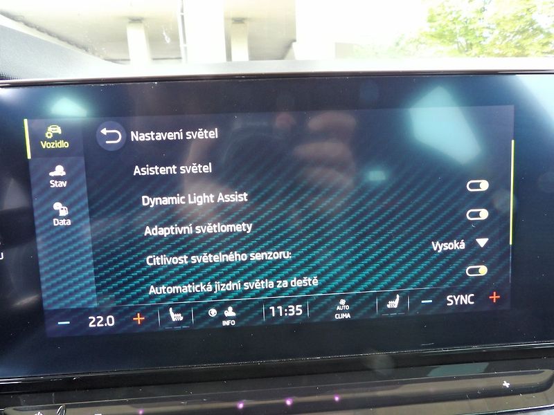 Škoda Octavia 2.0 TSI 180kW DSG RS ČR DPH - fotka 12 z 29