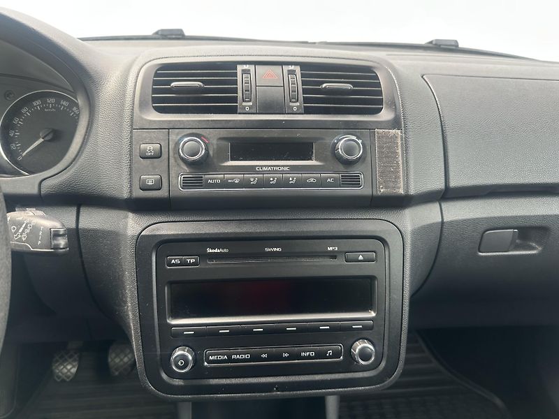 Škoda Fabia (2012) 1.2 TSi 63kW Serv. historie - fotka 20 z 23
