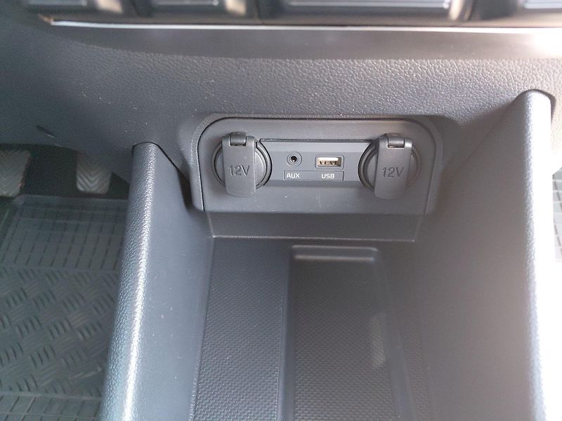 Kia Rio (2016) 1,25 CVVT 61 kW TOP - fotka 23 z 24