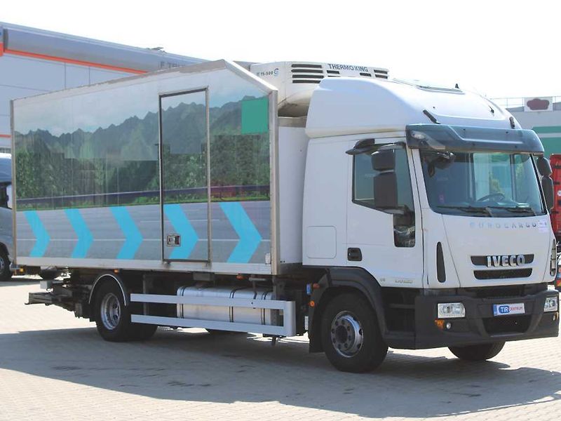 Iveco EUROCARGO 150E28, THERMO-KING - fotka 2 z 23