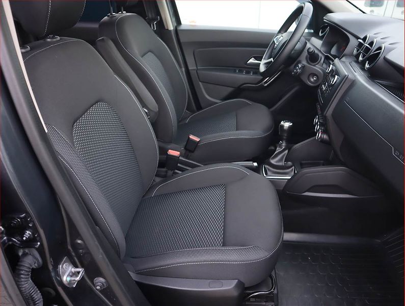 Dacia Duster (2018) 1.6 SCe, Tempomat - fotka 9 z 18