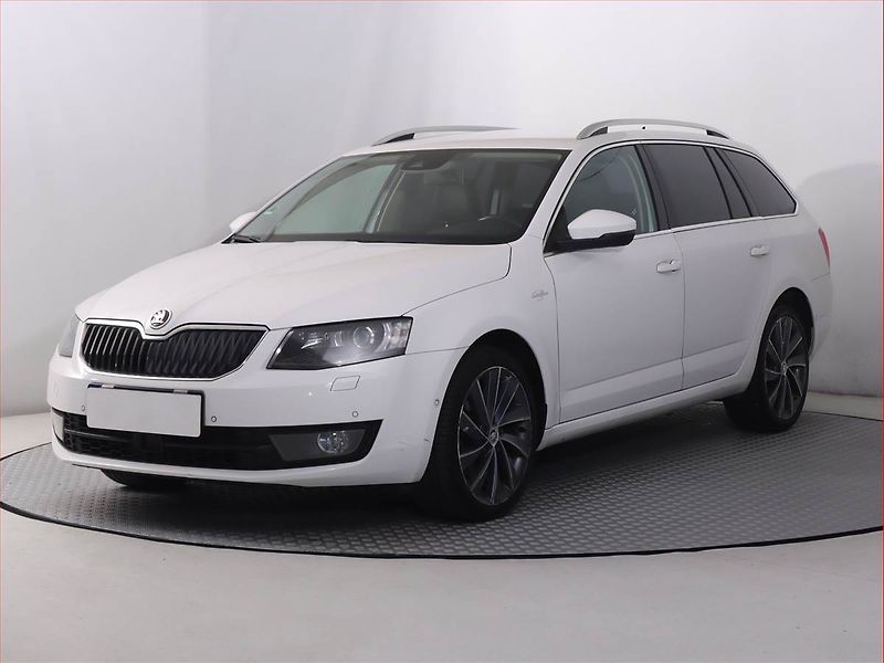 Škoda Octavia (2017) Laurin&Klement 2.0 TDI, 4X4 - fotka 2 z 22