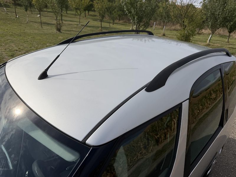 Škoda Roomster (2007) 1,4i 16V 63kW SERVISKA  - fotka 11 z 56