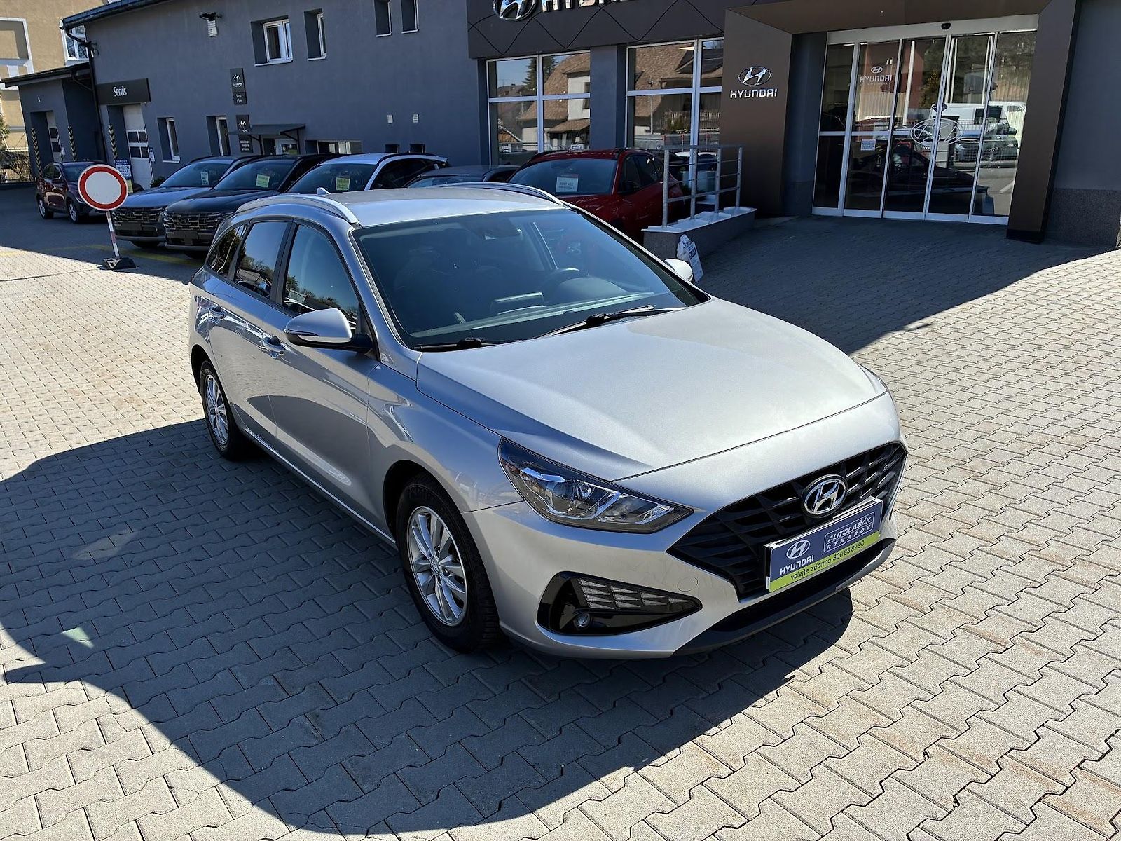 Hyundai i30 WG 1.0T-GDi 88kW REZERVACE