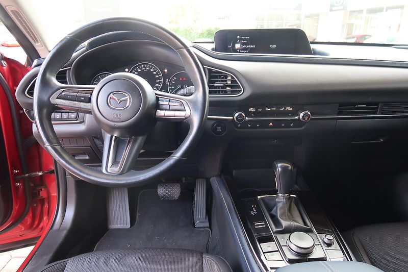 Mazda CX-30 (2019) 2,0 G122 AT Plus ČR, servis. - fotka 14 z 33