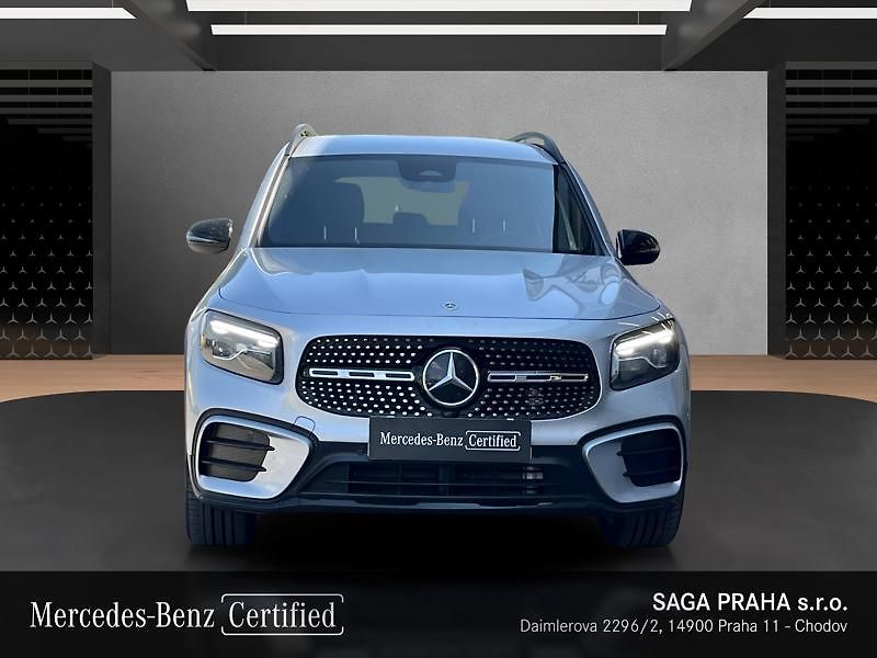 Mercedes-Benz GLB 200 d 4MATIC AMG Night - fotka 2 z 18