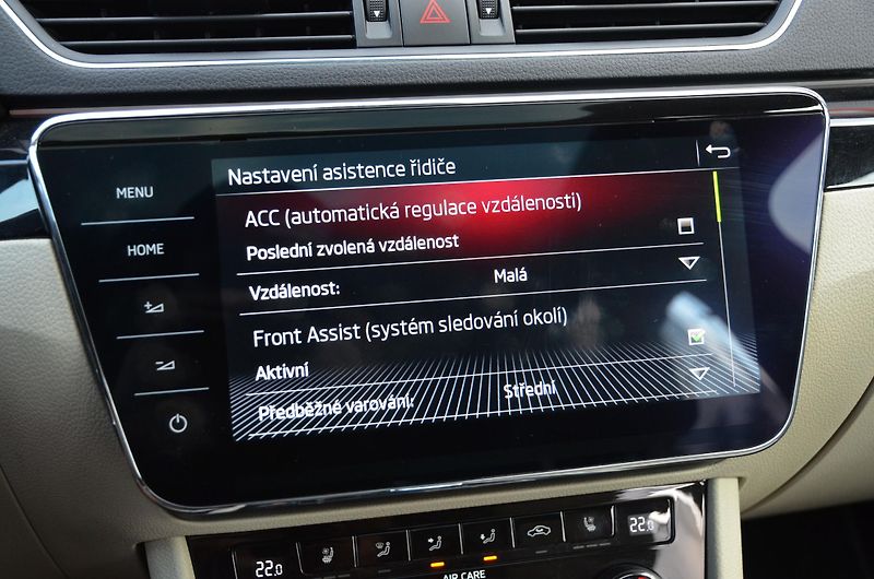 Škoda Superb (2017) 2.0 TSi 206kW DSG 4x4 L&K / ČR - fotka 43 z 50