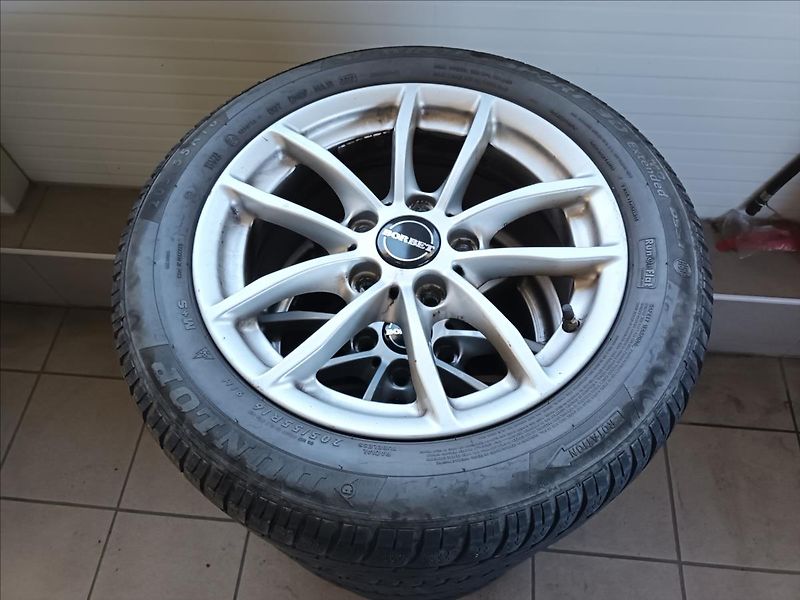 BMW Řada 1 1,5 118i,100kw,ČR,AT, - fotka 36 z 38