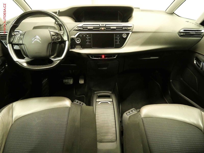 Citroën Grand C4 Picasso (2017) 1.6HDi, 2.maj,ČR, AT, navi - fotka 8 z 21