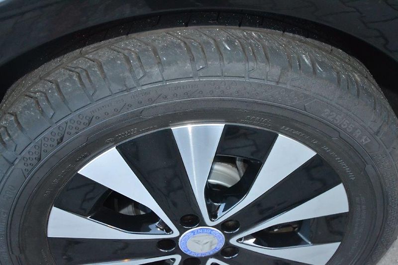 Mercedes-Benz Vito 119 XL 4x4 Airmatic - fotka 42 z 45