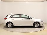 Hyundai i30 (2017) 1.0 T-GDI, Tempomat - náhled 6