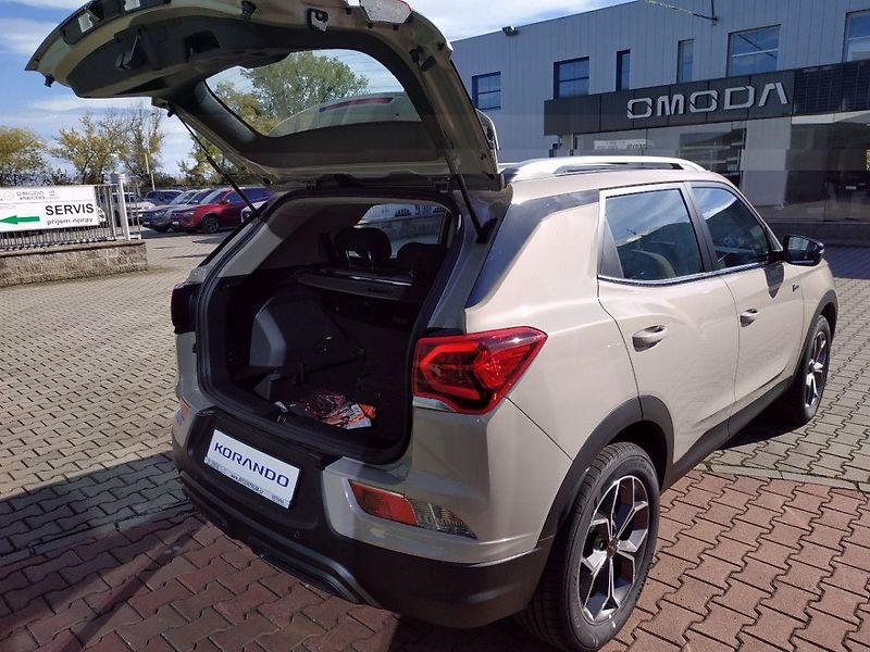 KGM Korando 1.5T, CLUB,2WD, AT, SKLADEM - fotka 8 z 30