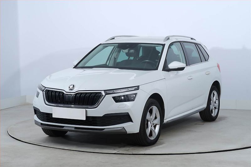 Škoda Kamiq (2020) Style 1.0 TSI, Automat - fotka 2 z 20