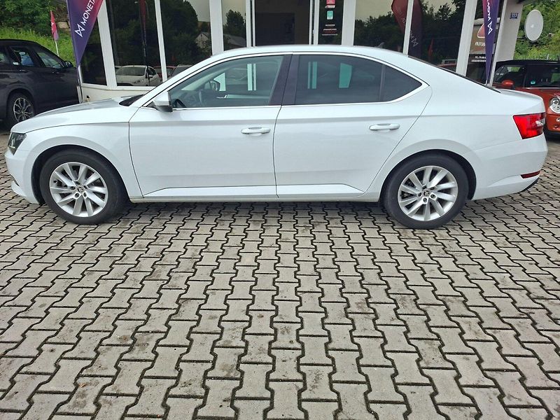 Škoda Superb (2015) 2.0TDI 110kW MAN -NEHAVAROVÁNO - fotka 5 z 47