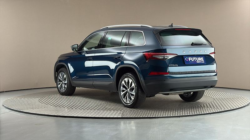 Škoda Kodiaq 2.0 TDI DSG 4x4 Style - fotka 2 z 30