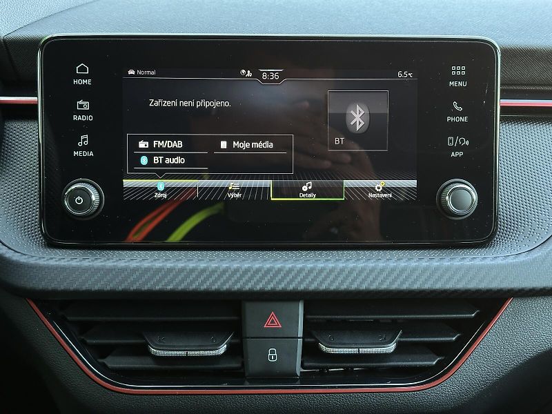 Škoda Scala 1.5TSi Monte Carlo 150PS Matri - fotka 20 z 32