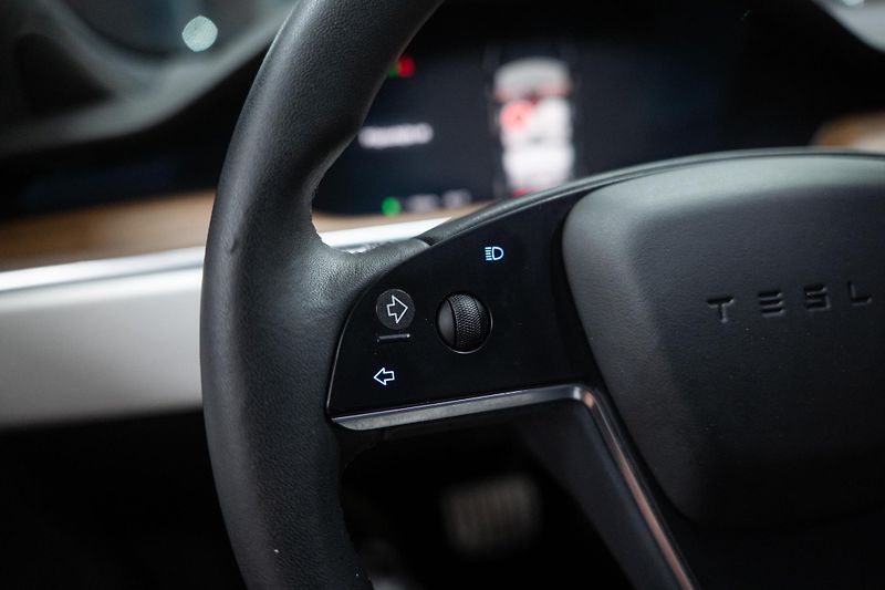 Tesla Model S (2023) Free Unlimited Supercharging - fotka 28 z 59