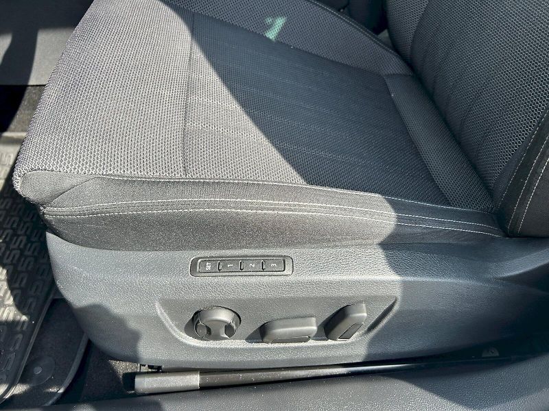 Škoda Superb (2023) Combi Style 2,0 TDI 110 kW 7-s - fotka 18 z 30
