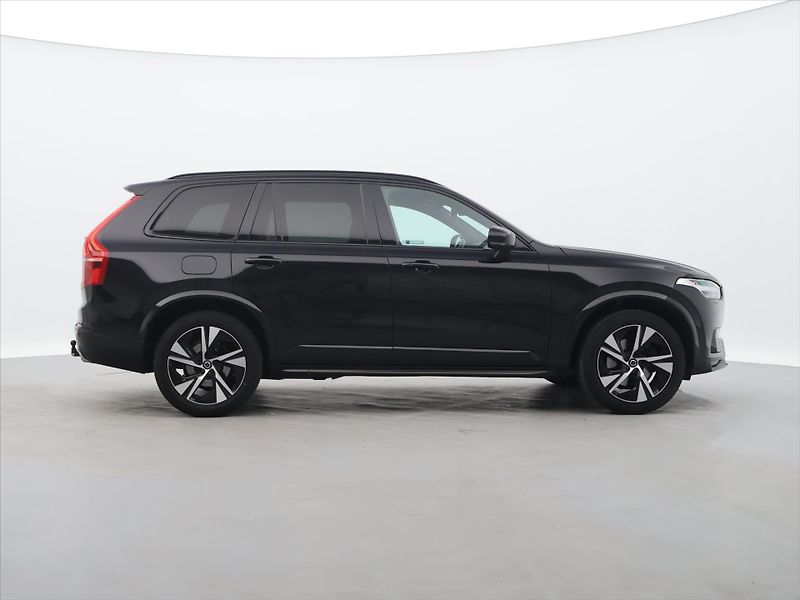 Volvo XC90 2.0 B6 220kW R-Design CZ Aut. - fotka 8 z 36