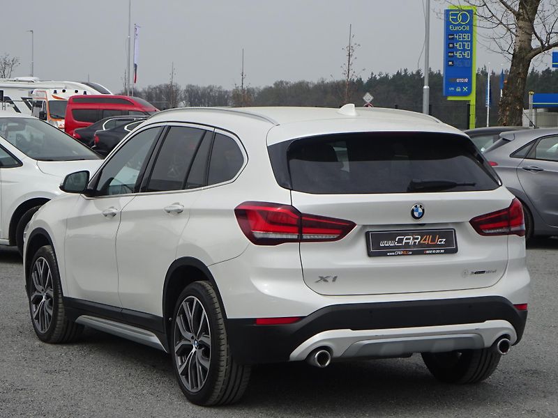 BMW X1 2.0d X-Drive Msport DPH - fotka 32 z 35