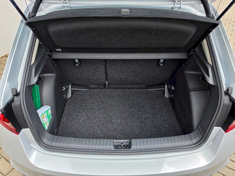 Škoda Fabia (2025) 1,0TSI 70KW SELECTION - fotka 24 z 30