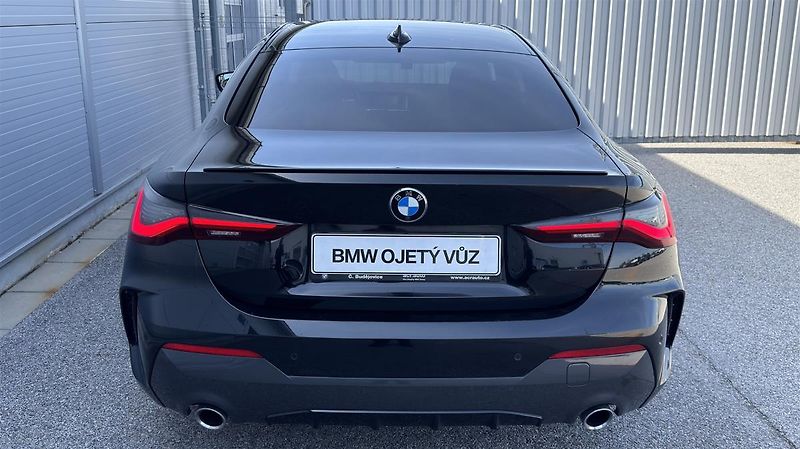 BMW Řada 4 420d xDrive Coupe - fotka 10 z 17