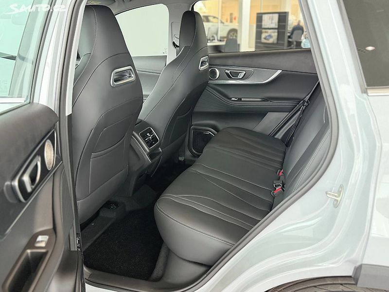 Chery Tiggo 7 ICE COMFORT 1,6 T 108 kW - fotka 12 z 14